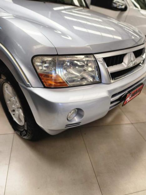 MITSUBISHI Pajero Full 3.2 16V 4P HPE 4X4 TURBO DIESEL AUTOMTICO, Foto 6