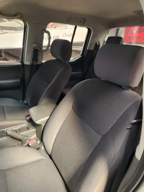 NISSAN Frontier 2.3 16V S 4X4 CABINE DUPLA BI-TURBO DIESEL, Foto 2