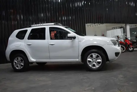 RENAULT Duster 2.0 16V 4P FLEX DYNAMIQUE AUTOMTICO, Foto 4