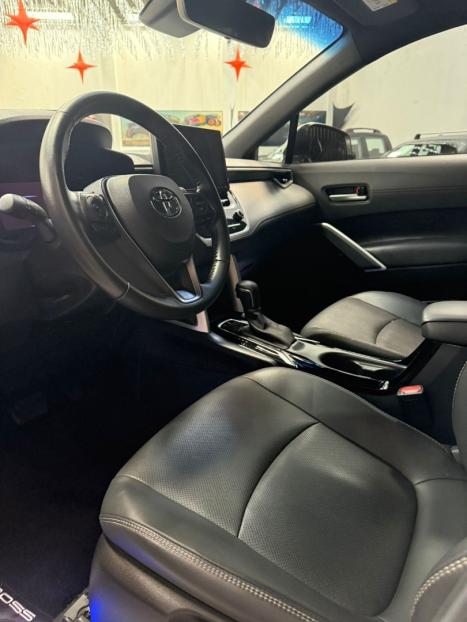 TOYOTA Corolla Cross 2.0 16V 4P FLEX VVT-IE XRE DIRECT SHIFT AUTOMTICO CVT, Foto 6