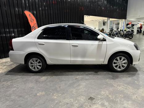 TOYOTA Etios Hatch 1.5 16V 4P FLEX X PLUS, Foto 5