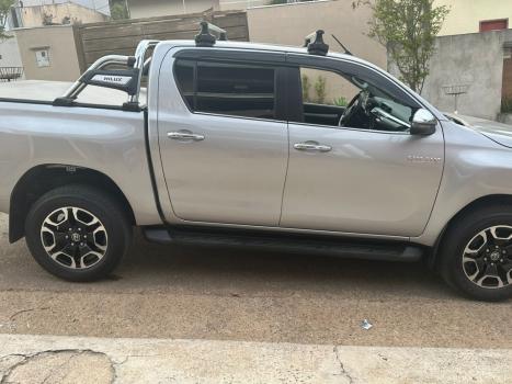 TOYOTA Hilux Caminhonete 2.8 16V SRX 4X4 TURBO DIESEL CABINE DUPLA AUTOMTICO, Foto 12