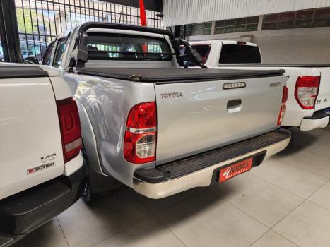 TOYOTA Hilux Caminhonete 2.7 16V 4P SR CABINE DUPLA AUTOMTICO, Foto 4