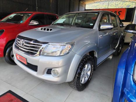 TOYOTA Hilux Caminhonete 3.0 4P 4X4 SRV TURBO DIESEL TOP CABINE DUPLA AUTOMTICO, Foto 1