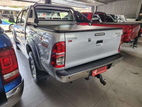 TOYOTA Hilux Caminhonete 3.0 4P 4X4 SRV TURBO DIESEL TOP CABINE DUPLA AUTOMTICO, Foto 4