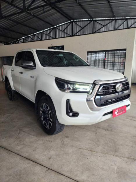 TOYOTA Hilux Caminhonete 2.8 16V SRX 4X4 DIESEL CABINE DUPLA AUTOMTICO, Foto 12