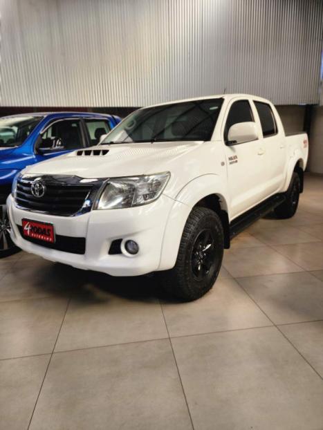 TOYOTA Hilux Caminhonete 3.0 16V 4P 4X4 SRV TURBO DIESEL CABINE DUPLA AUTOMTICO, Foto 1
