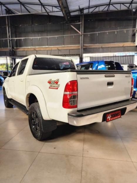TOYOTA Hilux Caminhonete 3.0 16V 4P 4X4 SRV TURBO DIESEL CABINE DUPLA AUTOMTICO, Foto 5