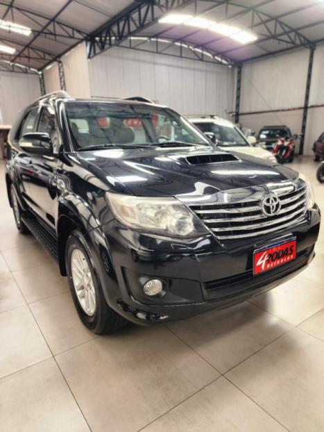 TOYOTA Hilux SW4 3.0 16V 4P SRV 4X4 7 LUGARES TURBO DIESEL AUTOMTICO, Foto 12