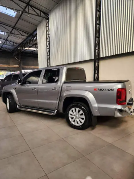 VOLKSWAGEN Amarok 2.0 16V 4X4 CABINE DUPLA HIGHLINE TURBO INTERCOOLER AUTOMTICO, Foto 6
