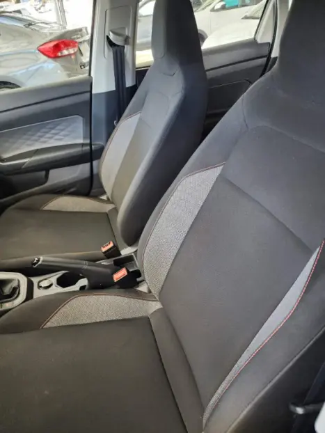 VOLKSWAGEN Polo Hatch 1.0 12V 4P MPI FLEX, Foto 2