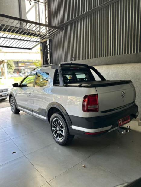VOLKSWAGEN Saveiro 1.6 G7 CABINE DUPLA CROSS FLEX, Foto 3