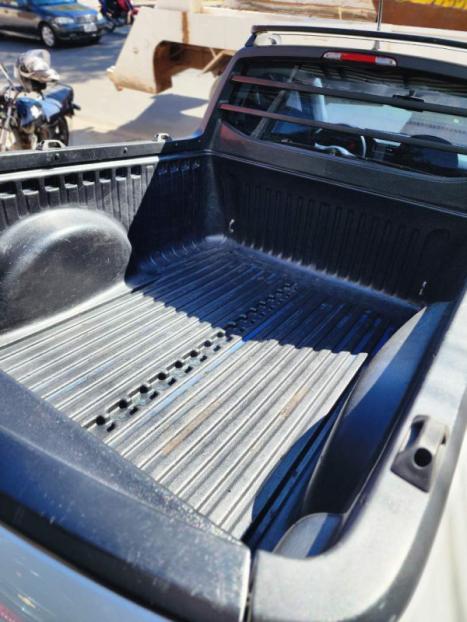 VOLKSWAGEN Saveiro 1.6 G7 CABINE SIMPLES ROBUST FLEX, Foto 7