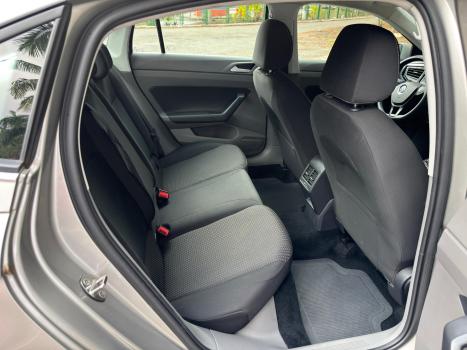 VOLKSWAGEN Virtus 1.0 4P 200 TSI FLEX COMFORTLINE AUTOMTICO, Foto 11