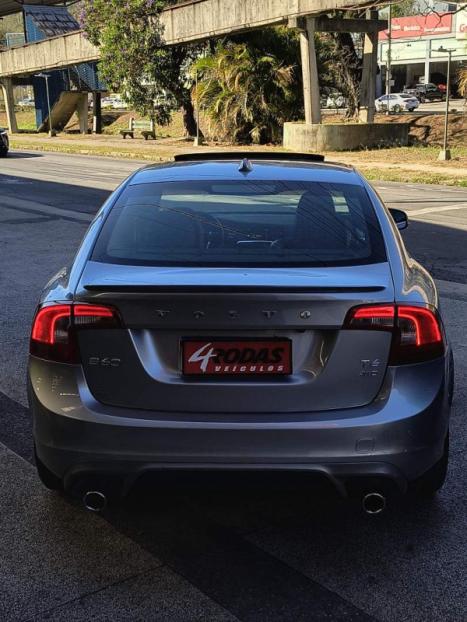 VOLVO S60 3.0 4P T6 TOP AWD AUTOMTICO, Foto 3