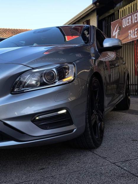 VOLVO S60 3.0 4P T6 TOP AWD AUTOMTICO, Foto 9