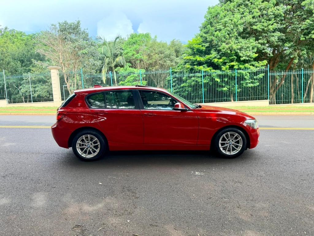 BMW 116i - Foto