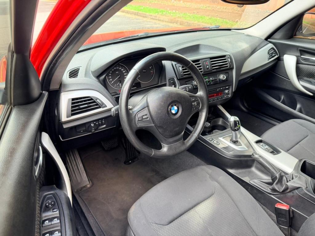 BMW 116i - Foto