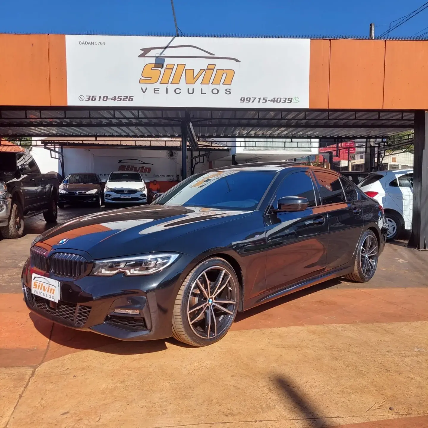BMW 320I - Foto