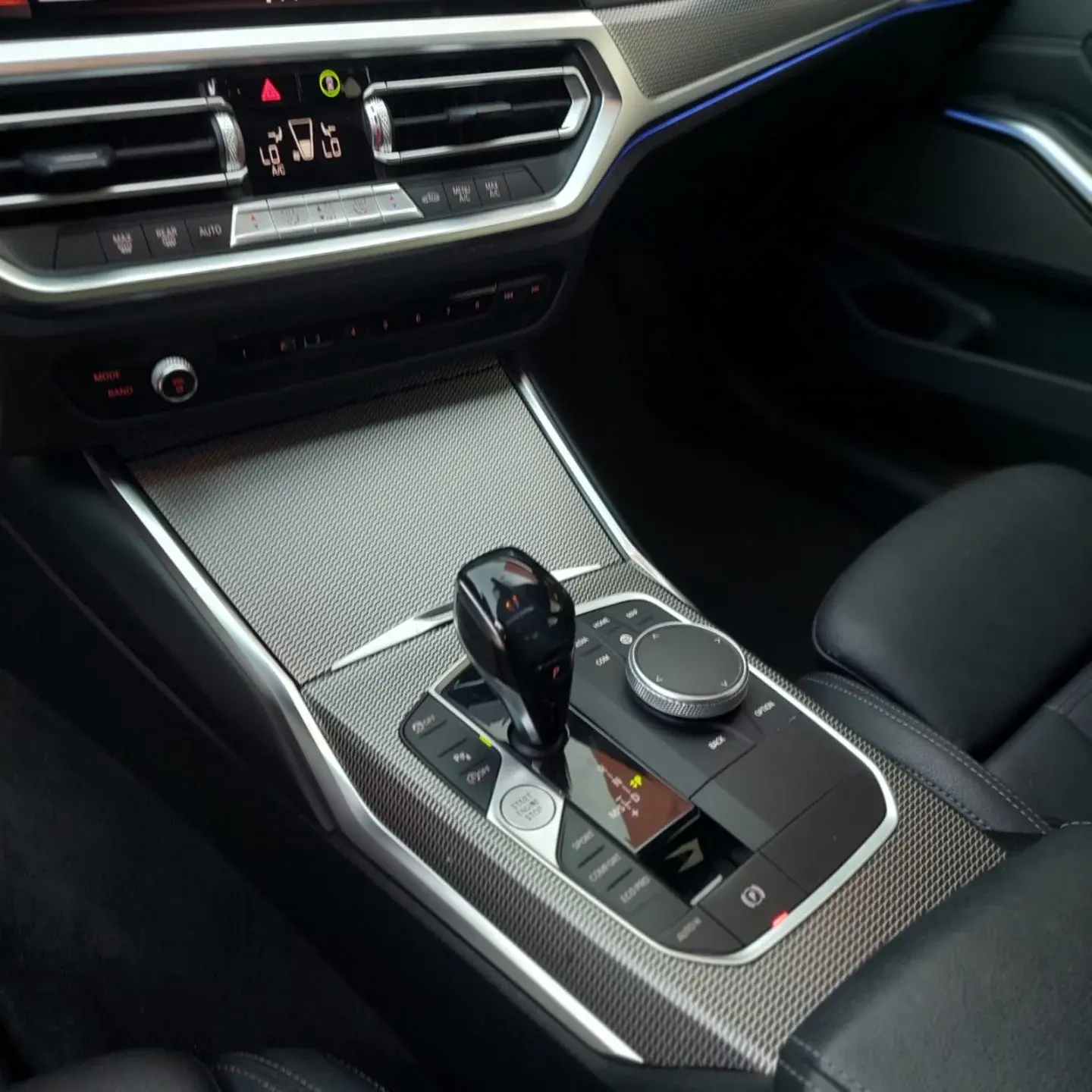 BMW 320I - Foto