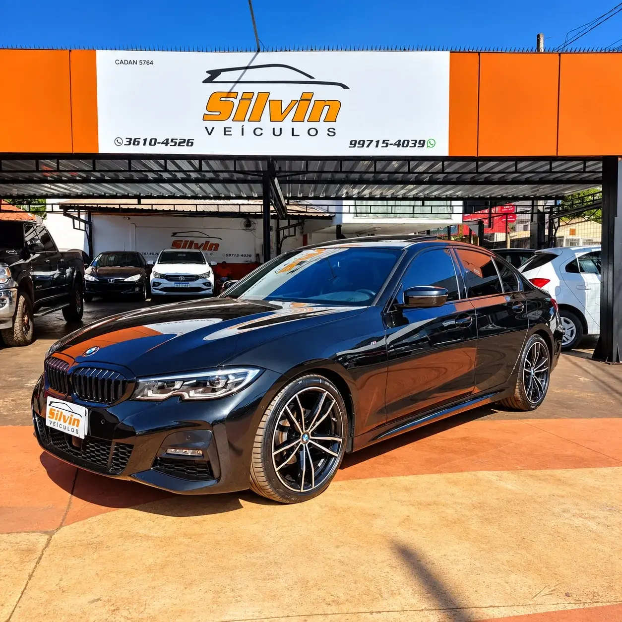 BMW 320I - Foto