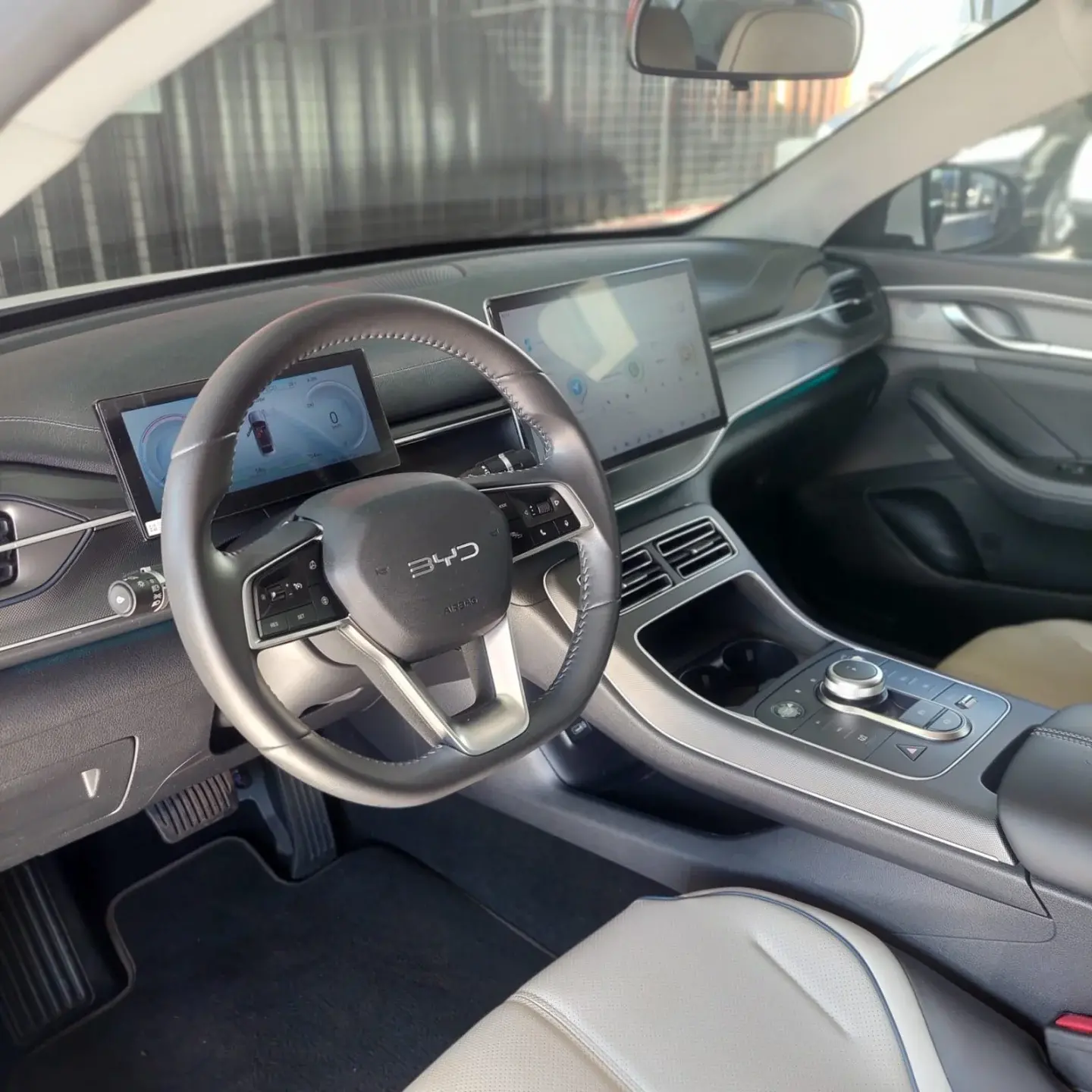 BYD King - Foto