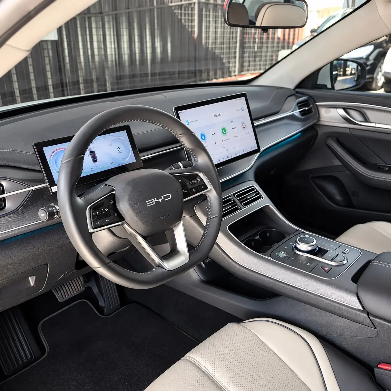 BYD King - Foto