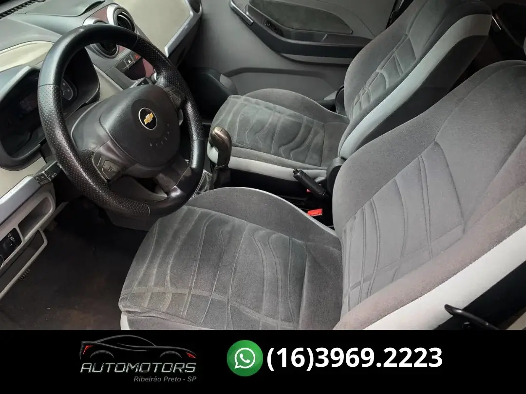 CHEVROLET Agile - Foto