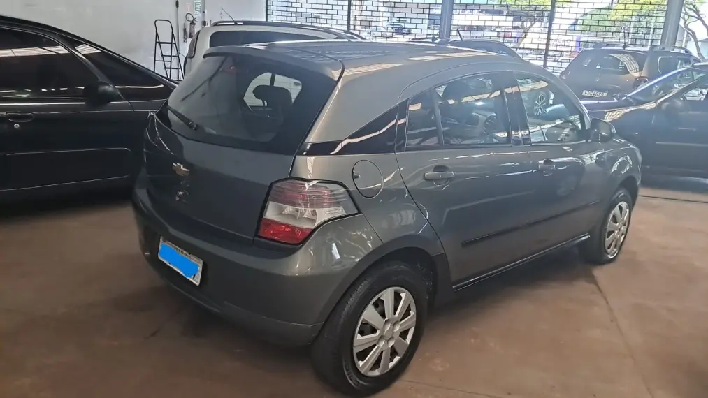 CHEVROLET Agile - Foto