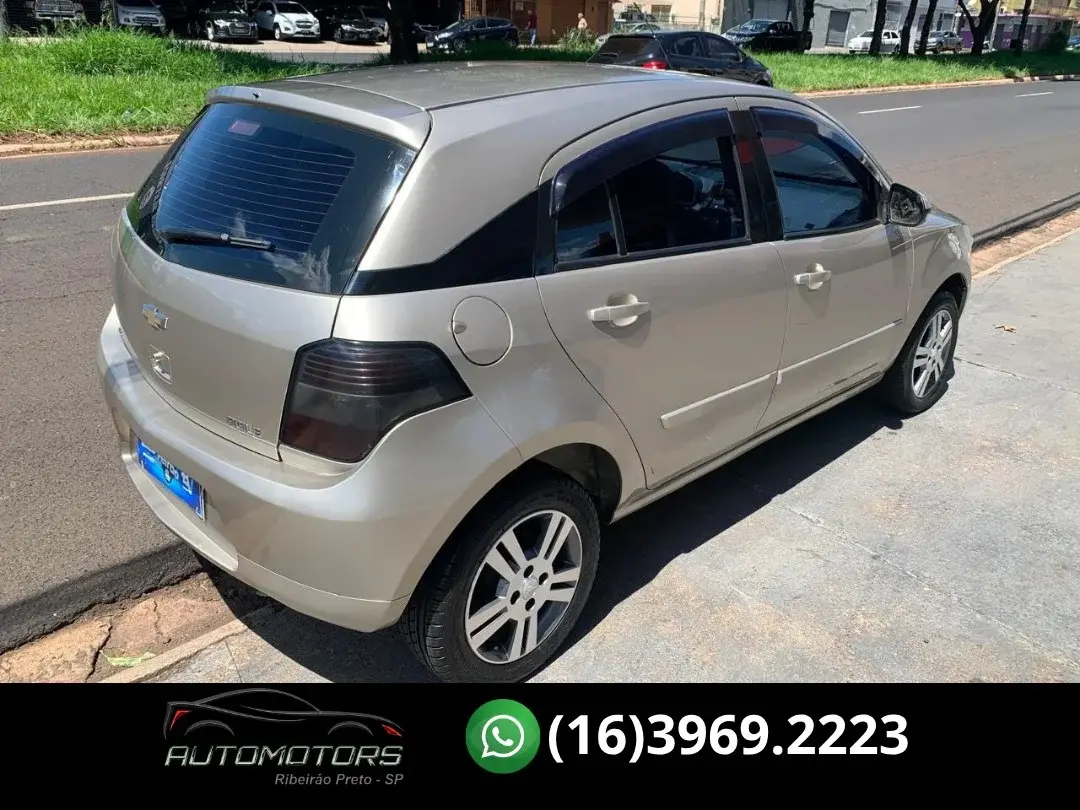 CHEVROLET Agile - Foto