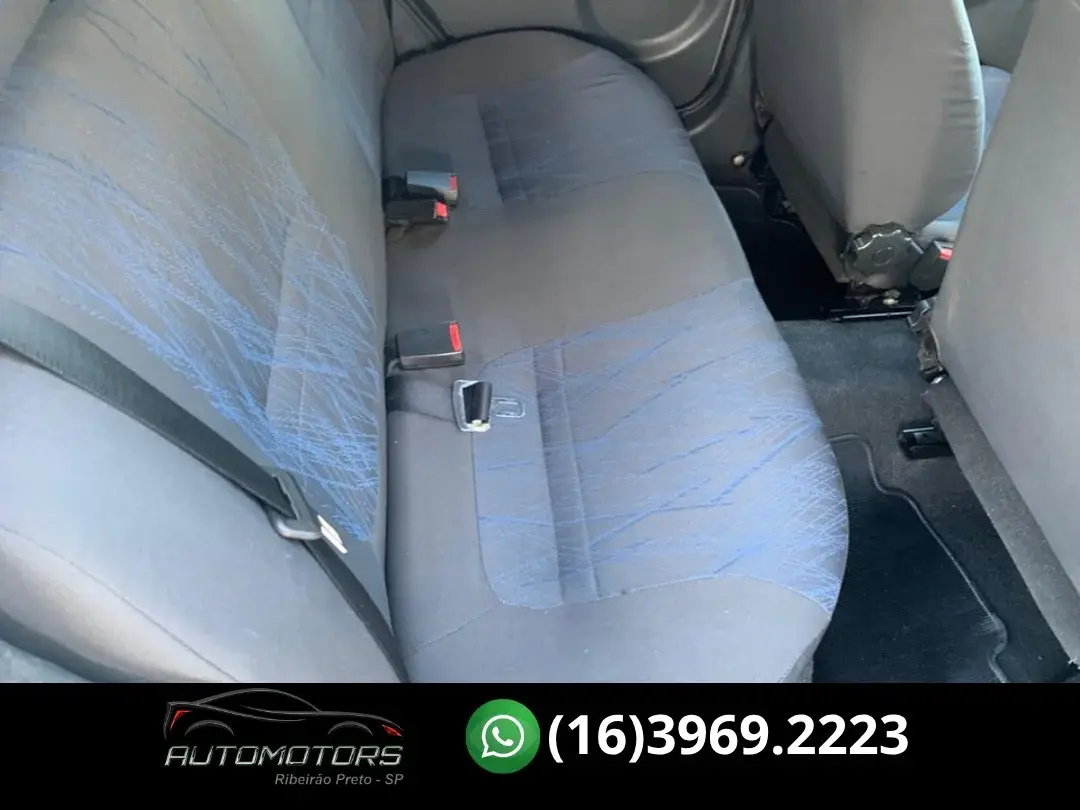 CHEVROLET Celta - Foto