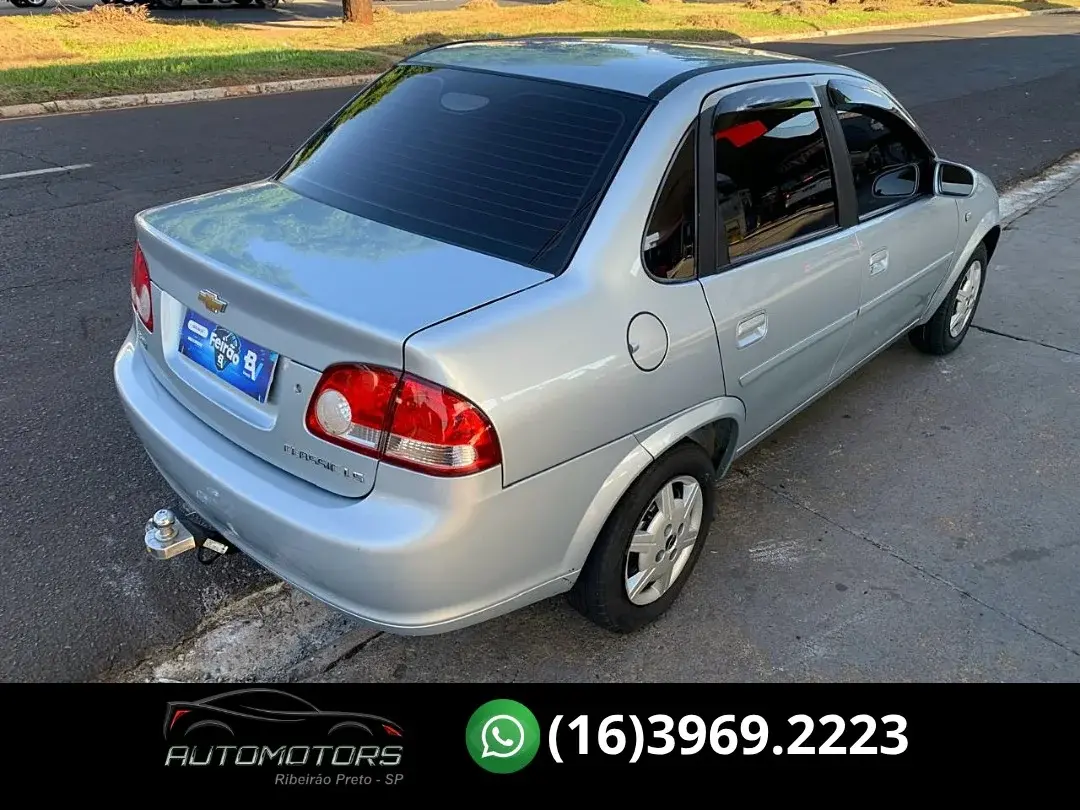 CHEVROLET Classic Sedan - Foto
