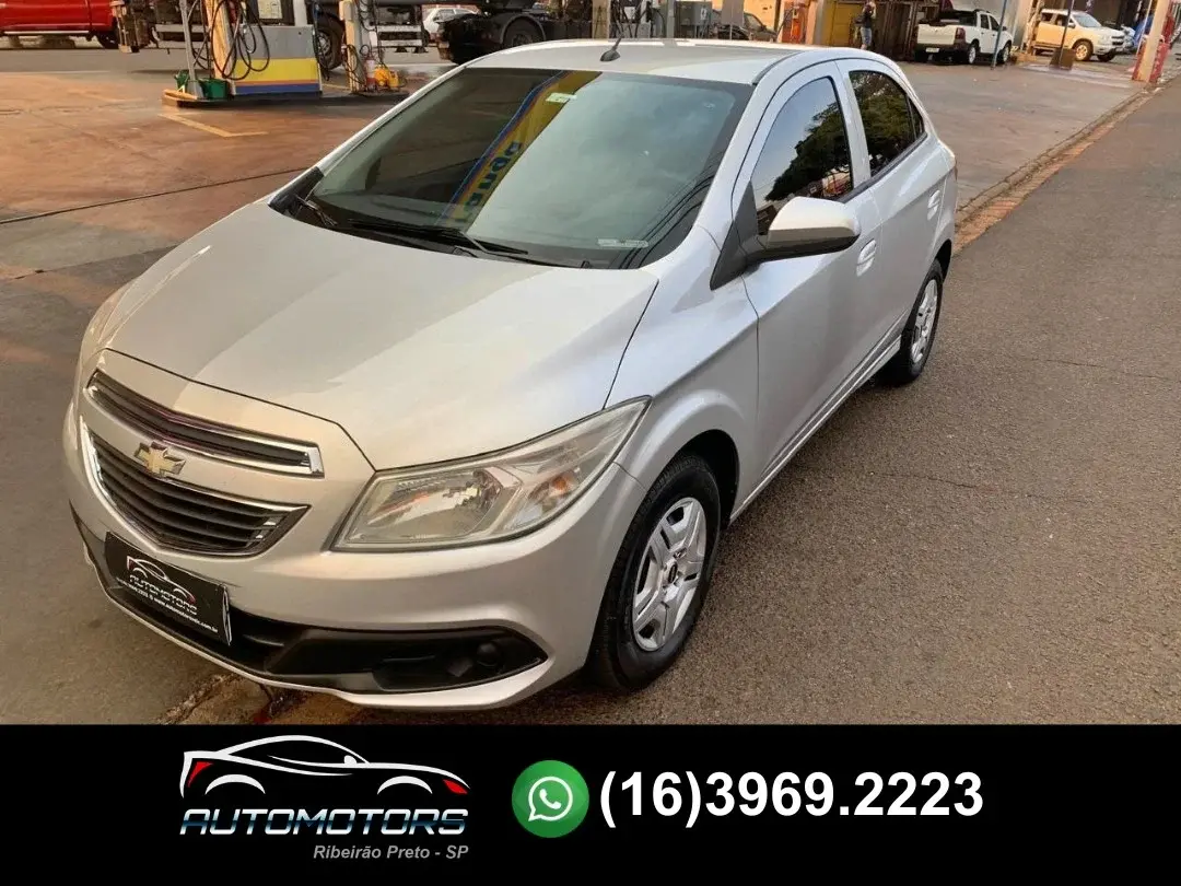 CHEVROLET Onix Hatch
