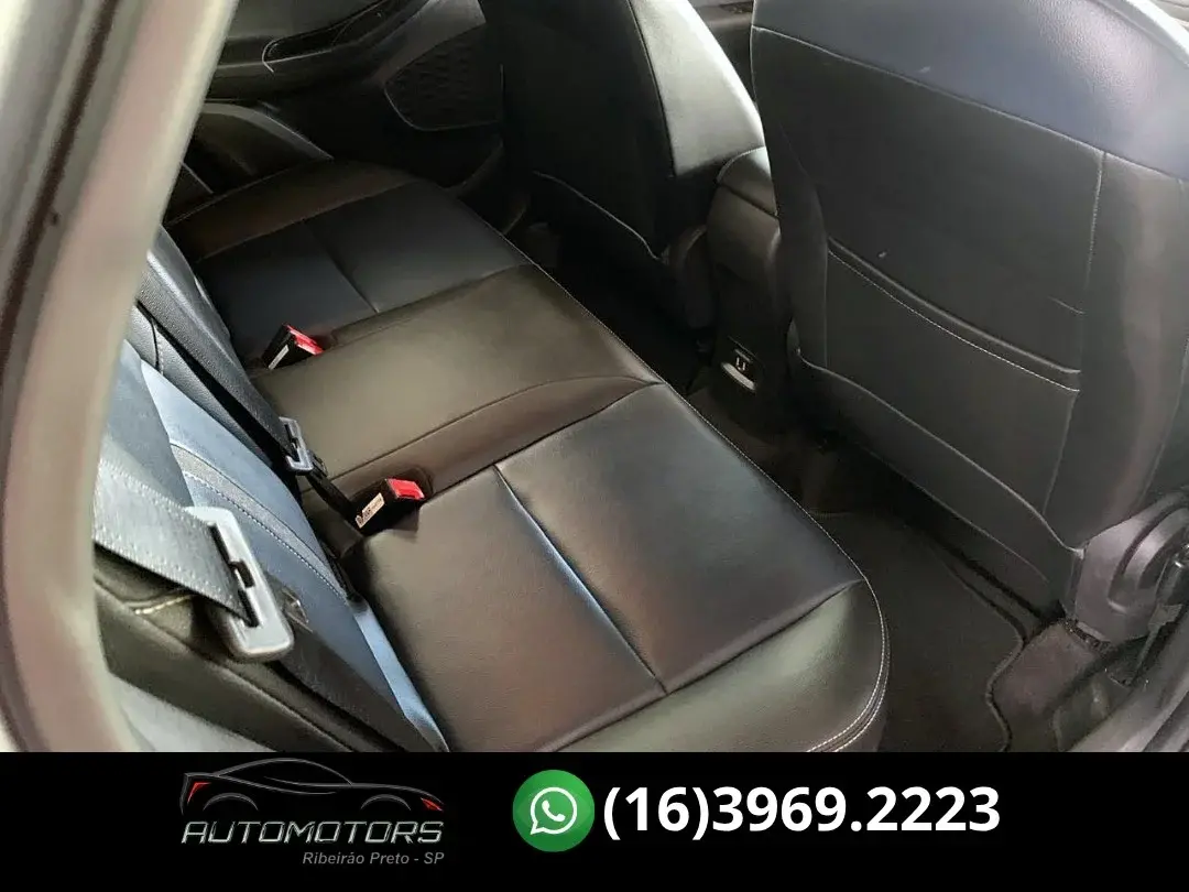 CHEVROLET Tracker - Foto