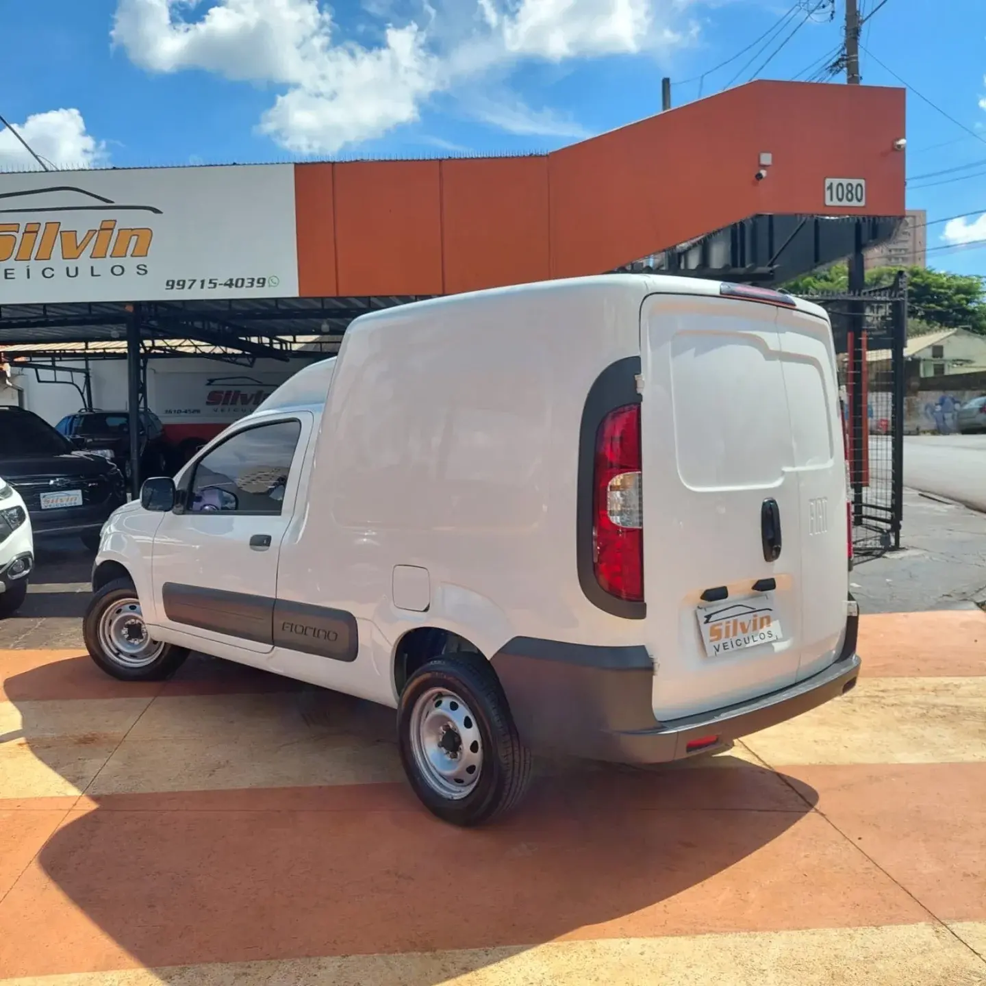 FIAT Fiorino Furgão - Foto