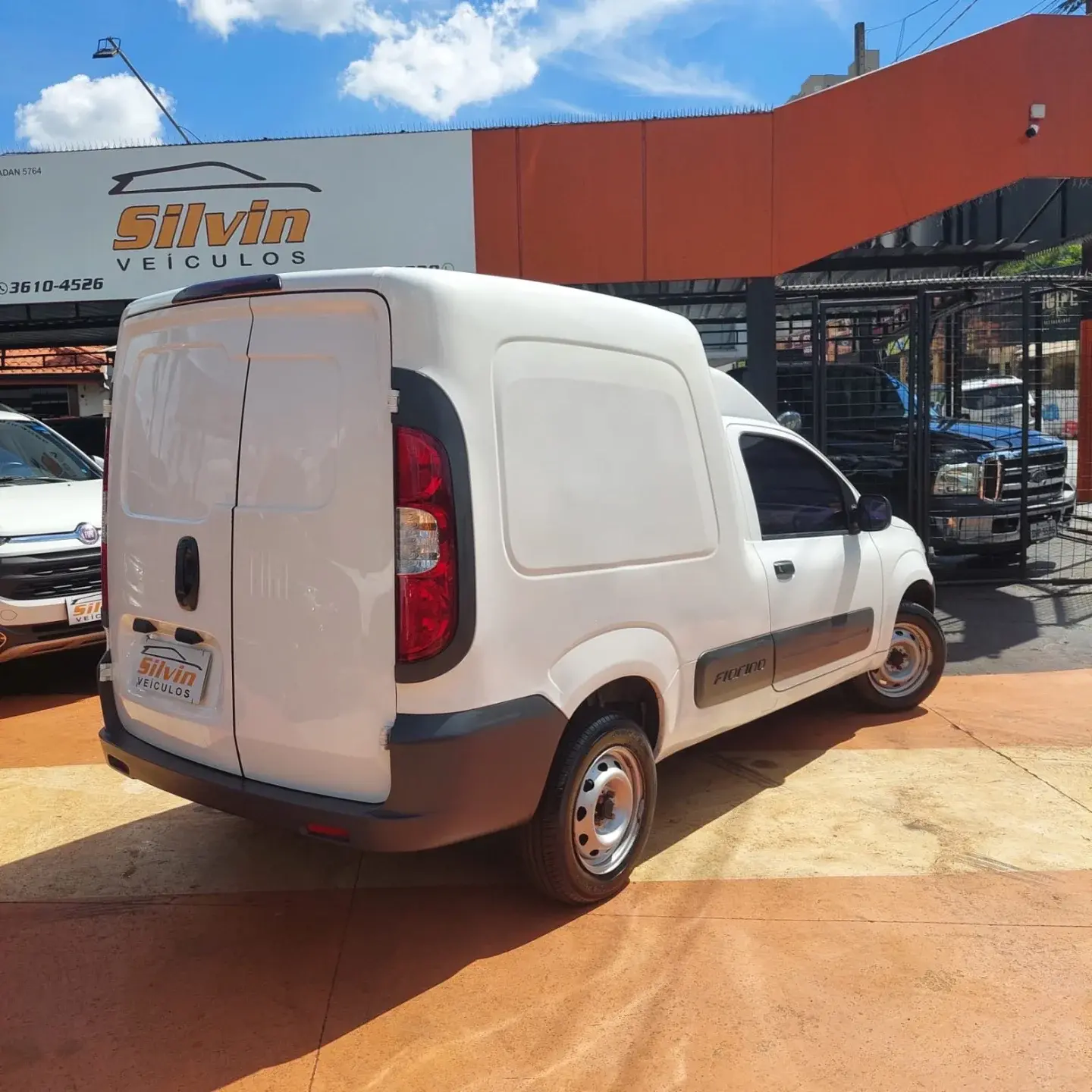 FIAT Fiorino Furgão - Foto