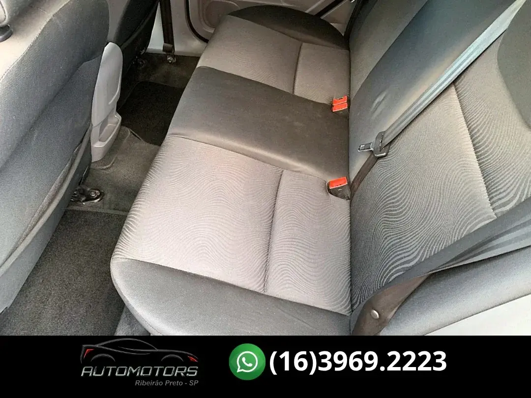 FORD Focus Hatch - Foto