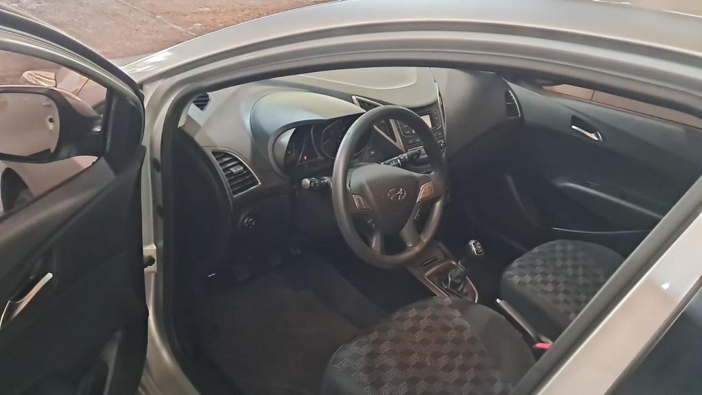 HYUNDAI HB 20 Hatch - Foto