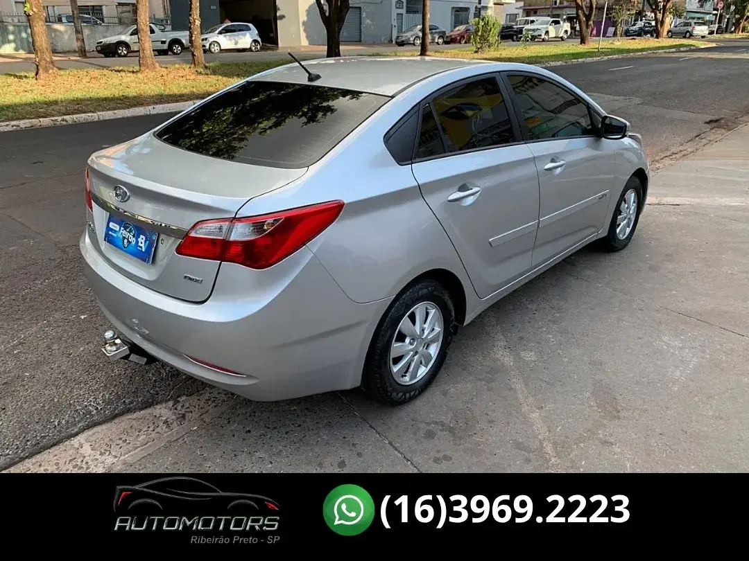 HYUNDAI HB 20 Sedan - Foto