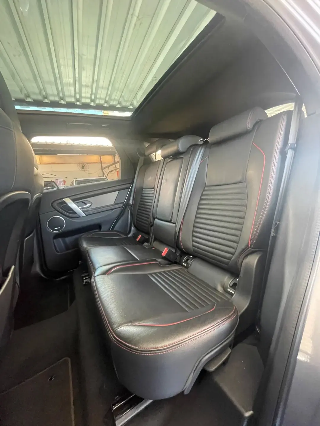 LAND ROVER Discovery Sport - Foto