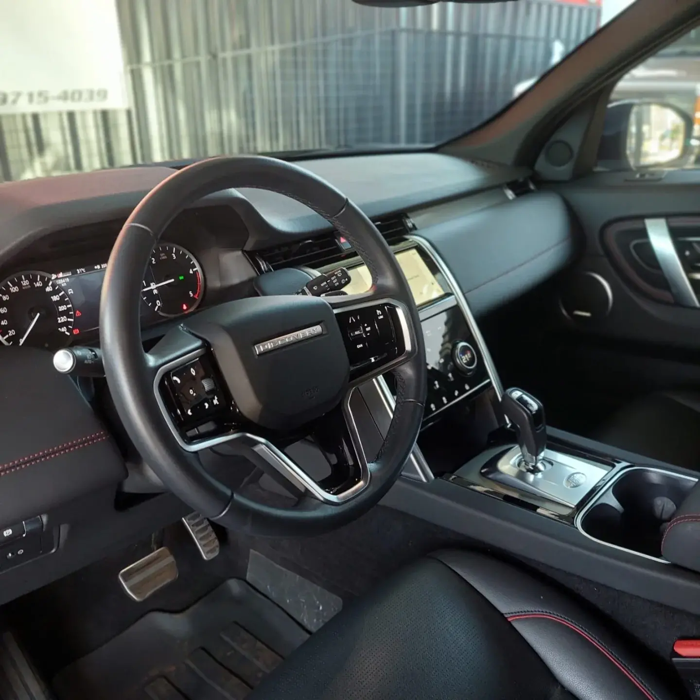 LAND ROVER Discovery Sport - Foto