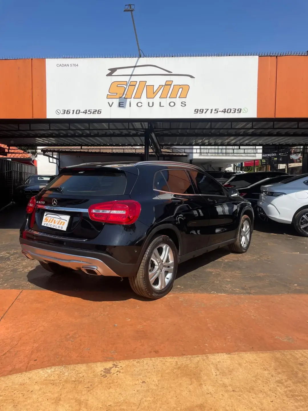 MERCEDES-BENZ GLA 200 - Foto