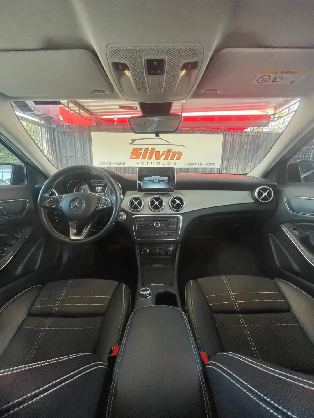 MERCEDES-BENZ GLA 200 - Foto