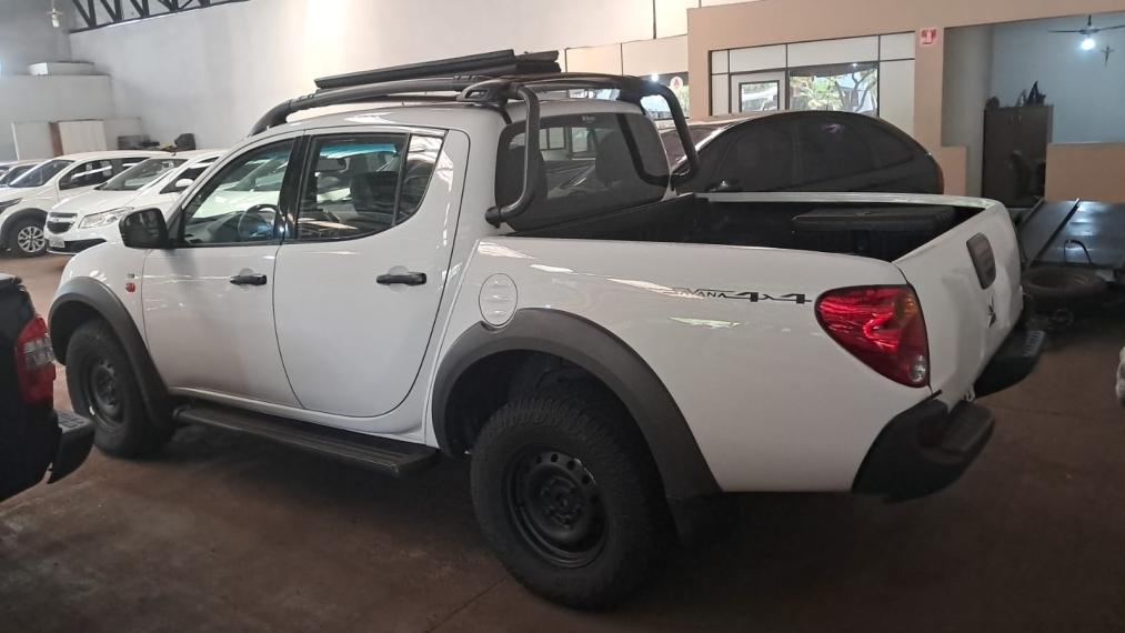 MITSUBISHI L 200 Savana - Foto