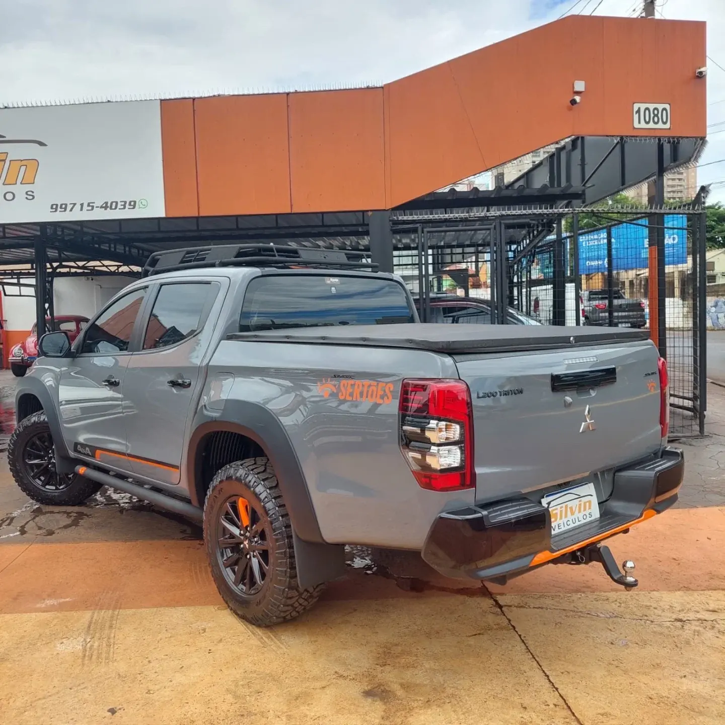 MITSUBISHI L 200 Triton - Foto