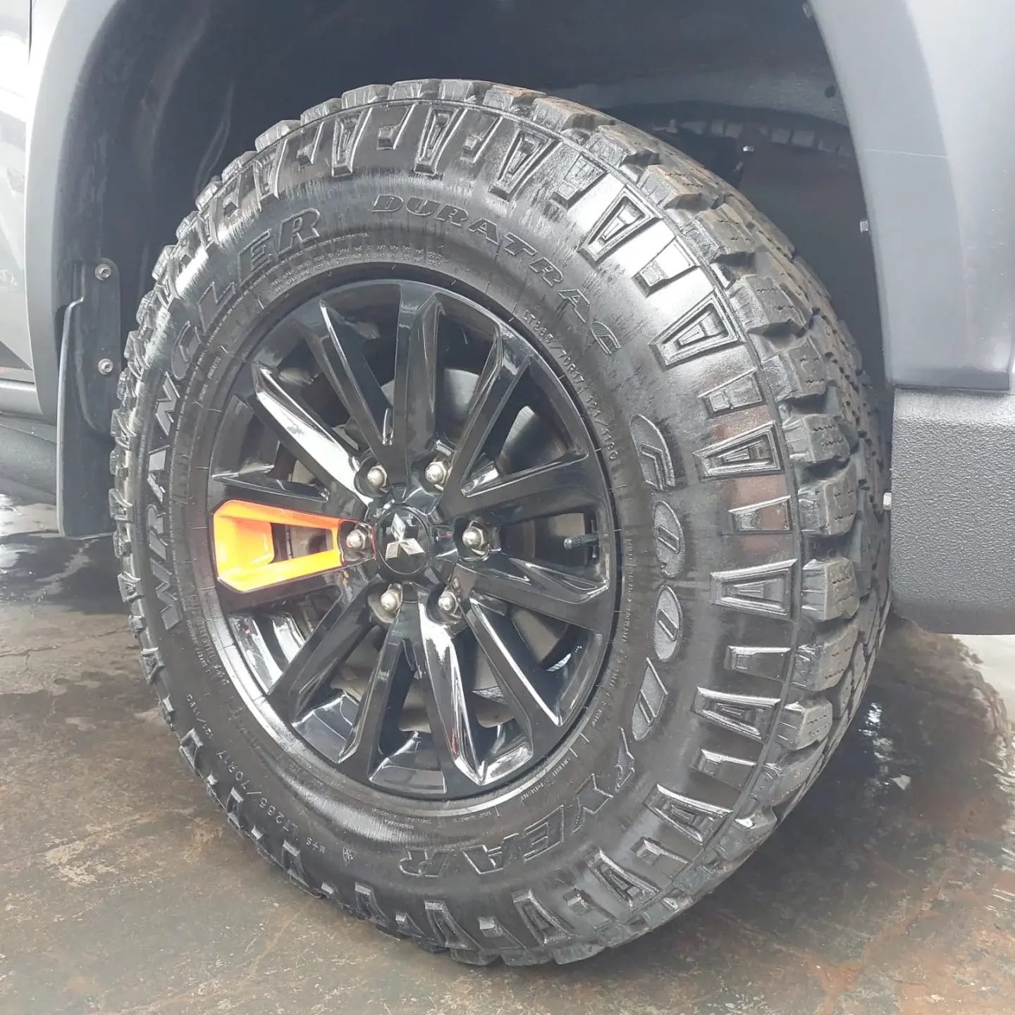 MITSUBISHI L 200 Triton - Foto