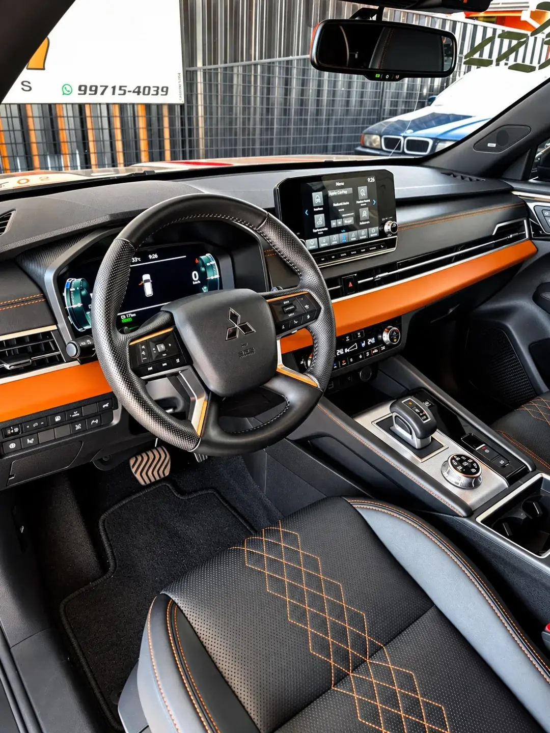 MITSUBISHI Outlander - Foto