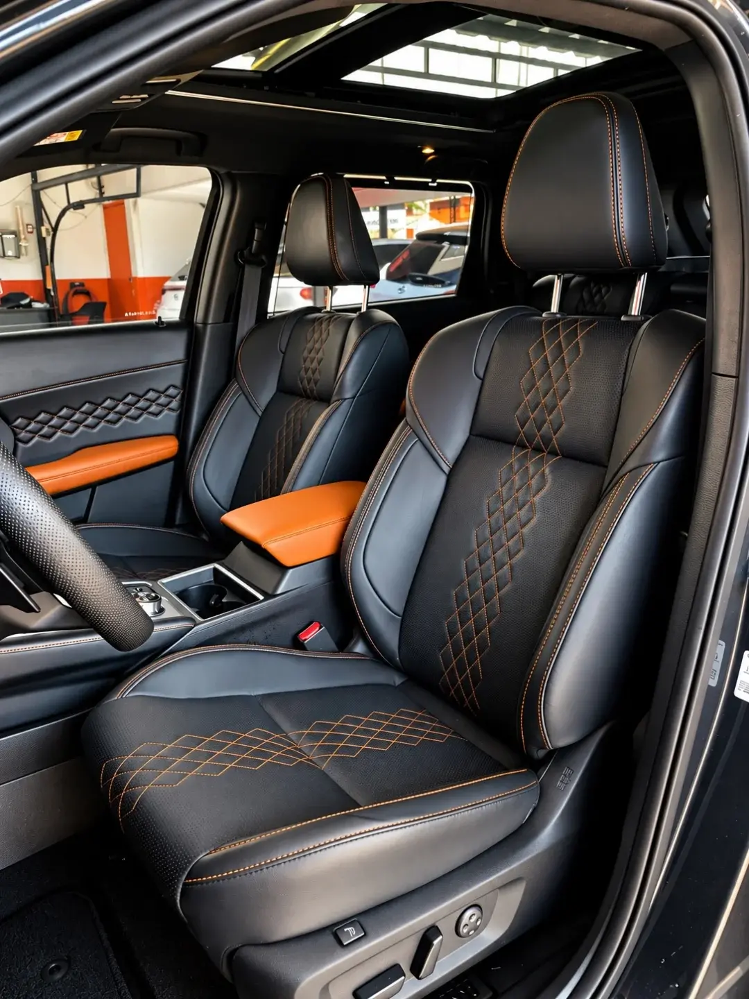 MITSUBISHI Outlander - Foto