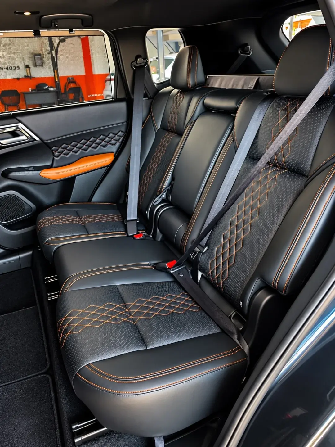 MITSUBISHI Outlander - Foto