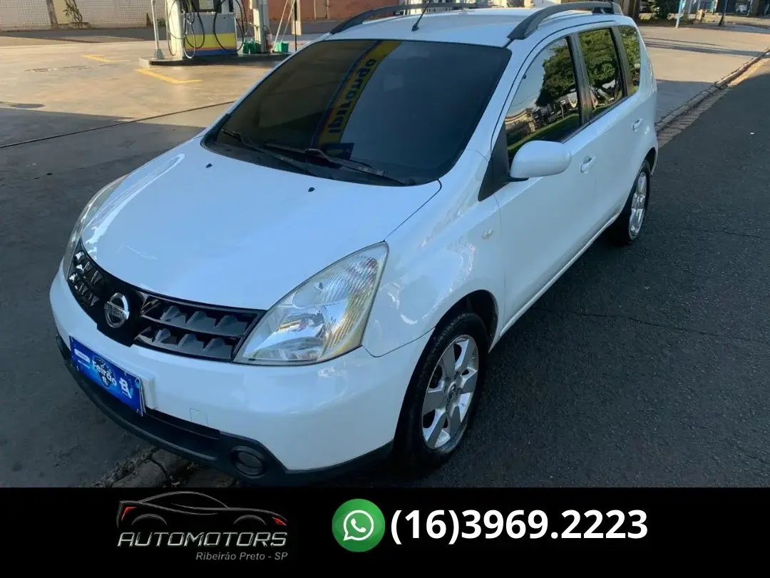 NISSAN Livina